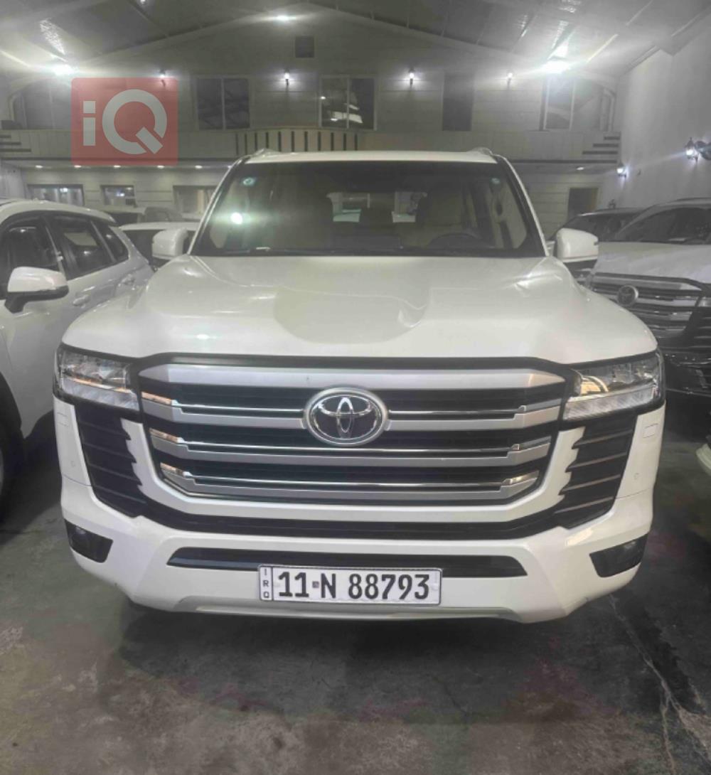 تويوتا لاندكروزر